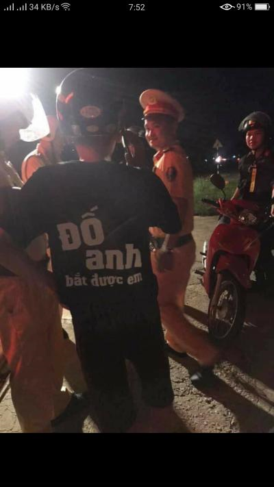 Ảnh chế Nguồn: Bí Mật Cuộc Sống