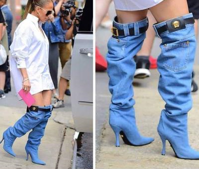 Ảnh chế Nguồn: Bí Mật Cuộc Sống